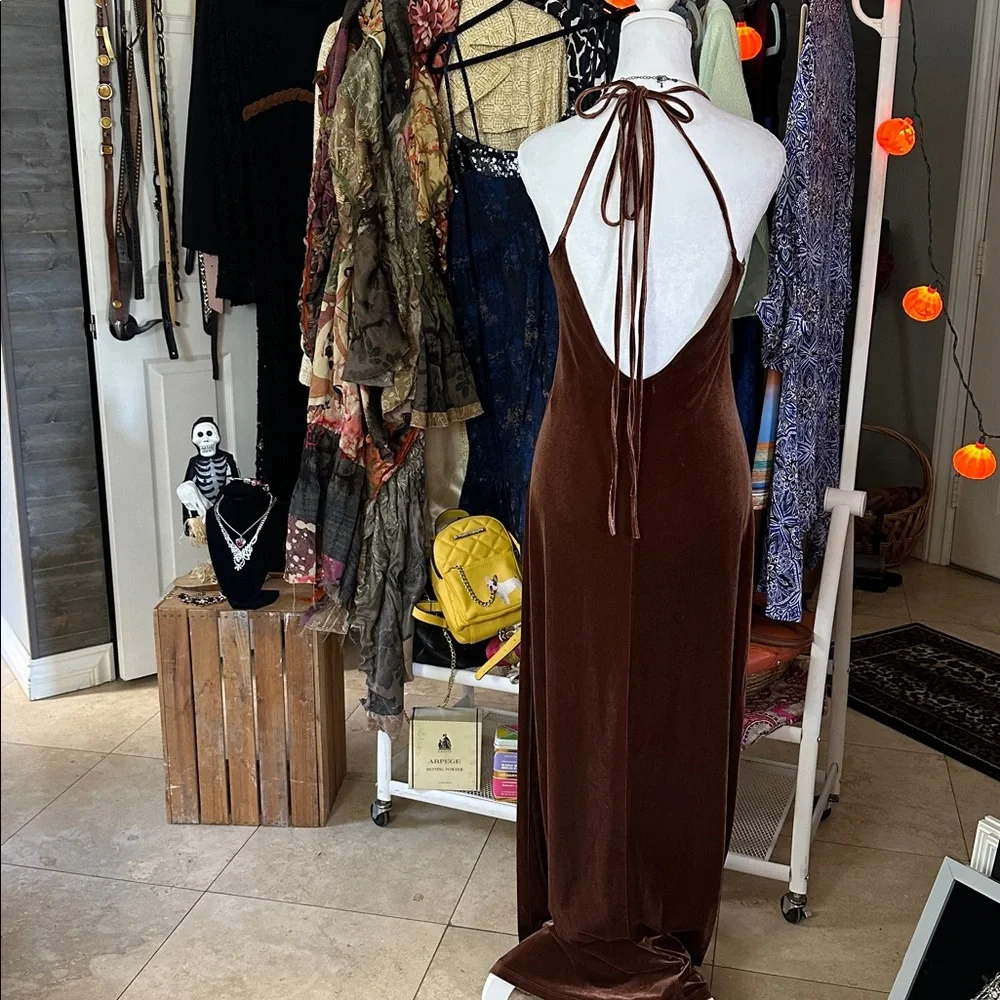 SEXY Maker of Dreams Brown Velvet Dress WORN ONCE Size S - Picture 6 of 6